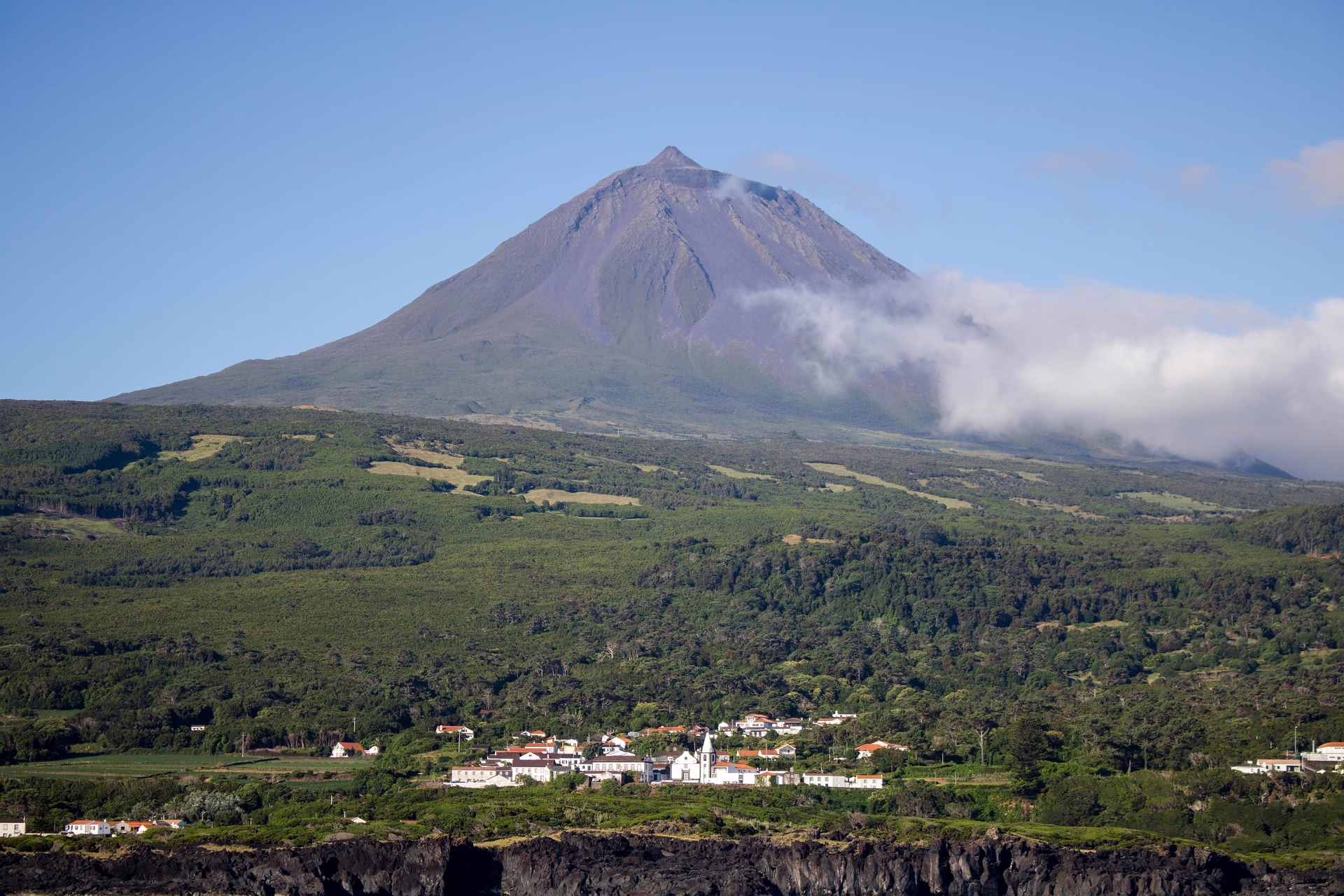 Ponta de Pico, der höchste Berg Portugals. Bild: Pixabay/Comanche0