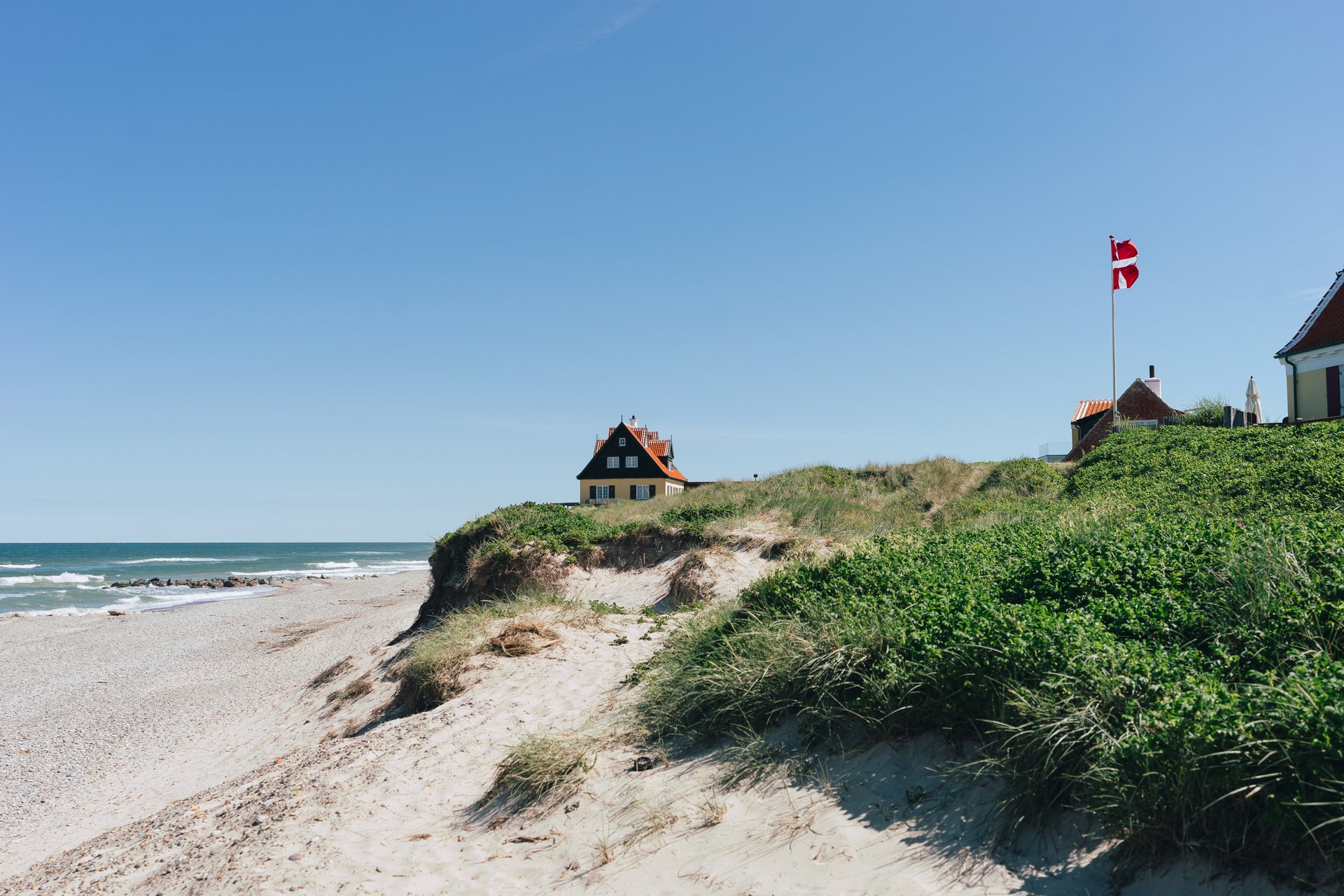 Haus am Strand in Skagen, Nordjütland. Bild: VisitDenmark/Anne-Sophie Rosenvinge