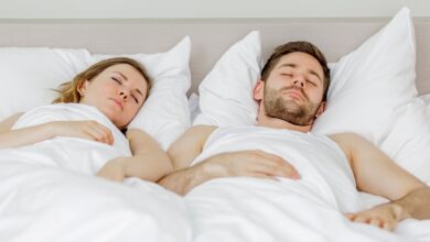 Die meisten Paare genießen auch nachts die Nähe zueinander.