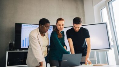 Arbeiten wie und wo man möchte - das ist vielen Arbeitnehmern mindestens so wichtig wie das Geld.