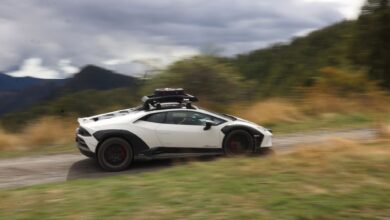 Aus dem Straßenrenner wird ein Rallye-Auto: So dürfte die Losung für den Huracán Sterrato gelautet haben.