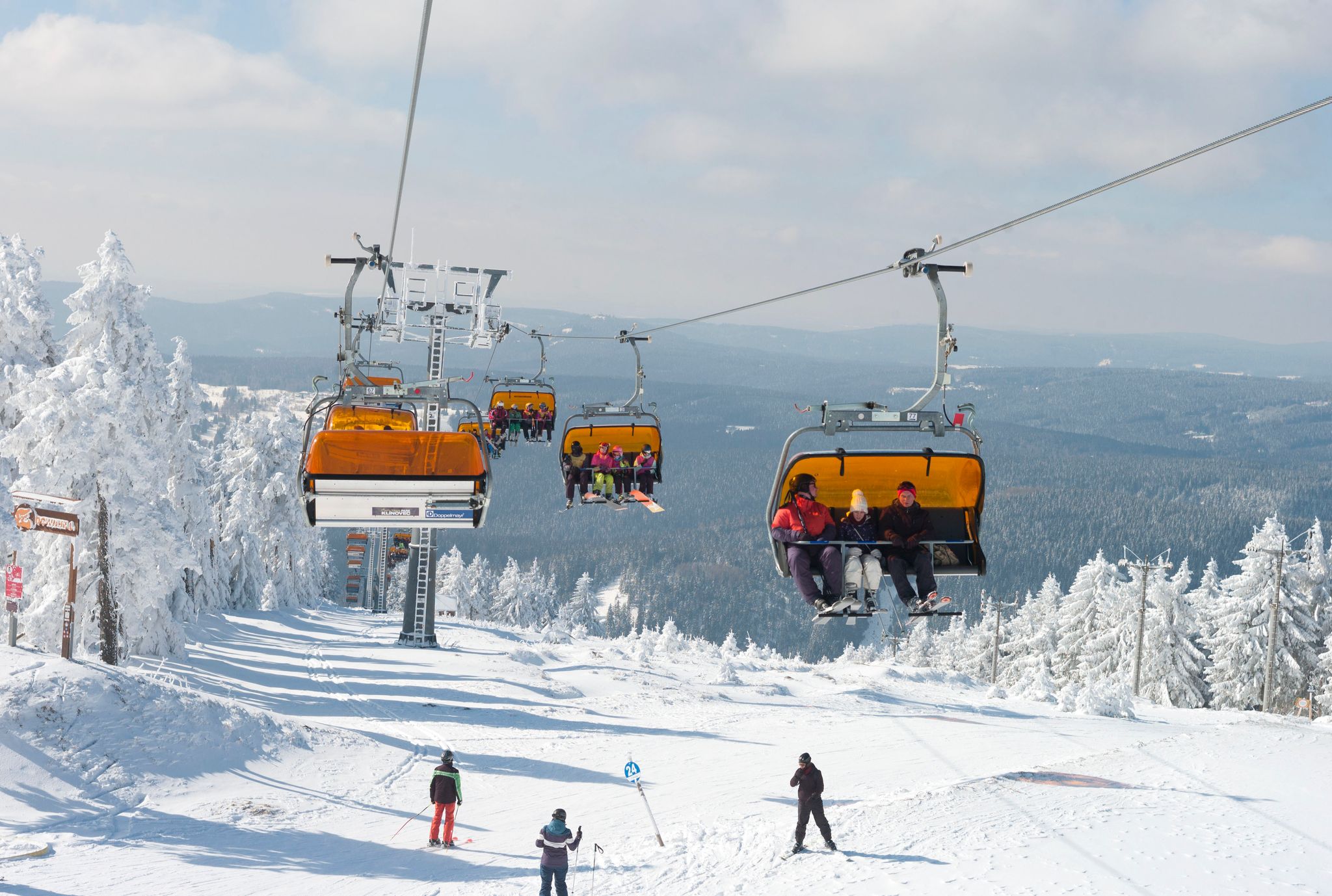 Beim Skiurlaub in Polen oder Tschechien hat der Euro höhere Kaufkraft als daheim oder in den Alpenländern.