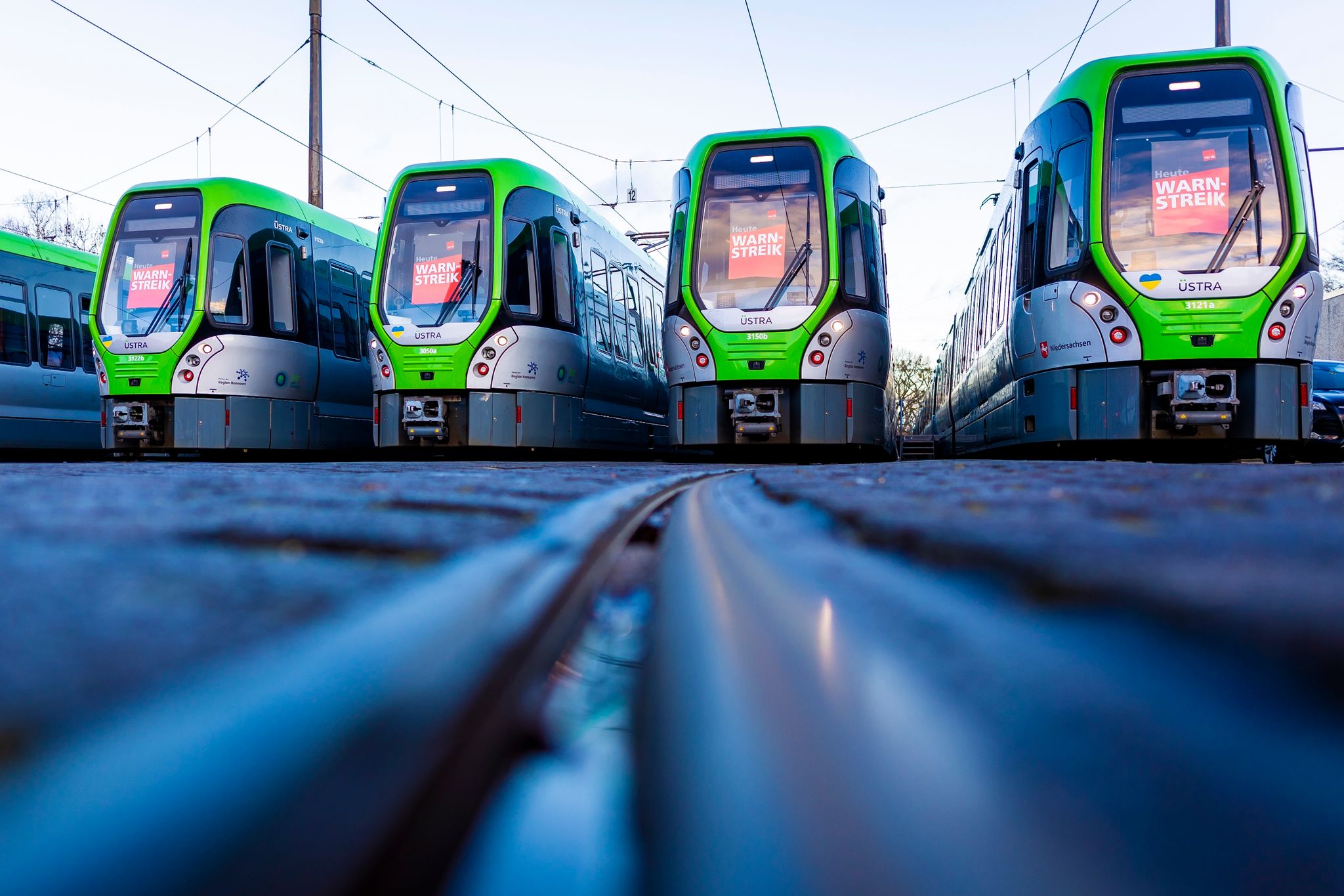 Freitag steht ein flächendeckender Streik im Nahverkehr bevor. Reisende in fast allen Bundesländern sollten sich auf erhebliche Einschränkungen einstellen. (zu dpa: «ÖPNV-Warnstreik: Pendler haben keine Entschädigungsansprüche»)