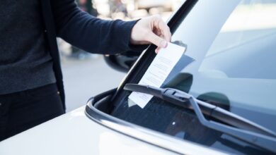 Ups - falsch oder zu lange geparkt? Das passiert so manchem und kostet in der Regel ein paar Euro. Doch dürfen Halterdaten auch nach Parkdelikten auf einem Supermarktparkplatz so einfach weitergegeben werden?