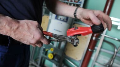 Beauftragt eine WEG einen Dienstleister mit der Erhaltung des gemeinschaftlichen Eigentums, muss sie auch prüfen, ob die bezahlten Handwerkerleistungen ordnungsgemäß erbracht wurden.