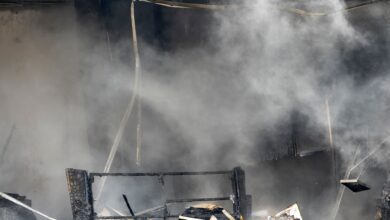 Zerstörte Einrichtung, kaputtes Inventar: Wenn Flammen in einem Mietshaus wüten, können Vermieterinnen und Vermieter die Kosten für die anschließende Wiederherstellung als Werbungskosten geltend machen.