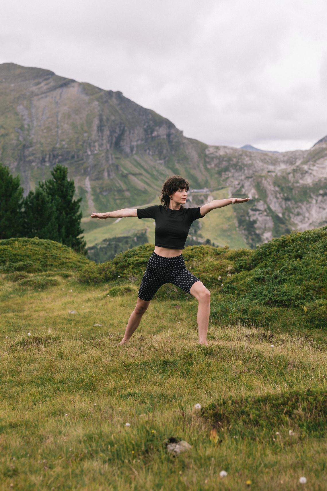 Yoga in den Bergen