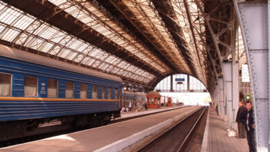 Die Bahnhofshalle in Lemberg/Lwiw/Lwów 2005. Foto: © Deutsches Kulturforum, A. Werner