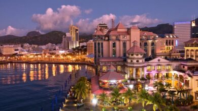 Abendstimmung an der Caudan Waterfront in Port Luis. Bild: MTPA/Bamba