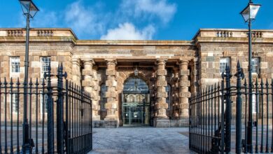 Das Gefängnis Crumlin Road Gaol wurde 1996 stillgelegt und ist heute Museum und Location für kulturelle Events und Veranstaltungen.