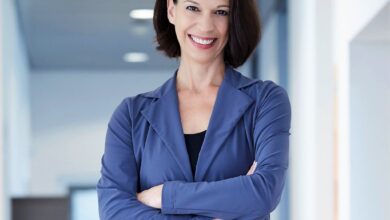 Dr. Nathalie Oberthür ist Fachanwältin für Arbeitsrecht.