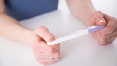 Bei einer unerwarteten Schwangerschaft können Beratungsstellen Unterstützung bieten.