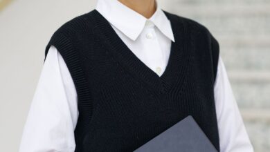 In ihrer Rolle als AI-Prompt prüft Karoline von dem Bussche, wie sich Künstliche Intelligenz in unterschiedlichen Bereichen einer Kommunikations-Agentur sinnvoll nutzen lässt.