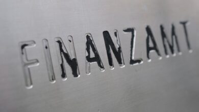 Eine Steuerermäßigung vom Finanzamt gefällig? Auf manche Veräußerungsgewinne kann es diese auf Antrag tatsächlich geben - aber nur einmal im Leben.