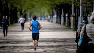 Wenn die Tage länger und wärmer werden, motiviert das viele Menschen, wieder mehr Sport zu machen.
