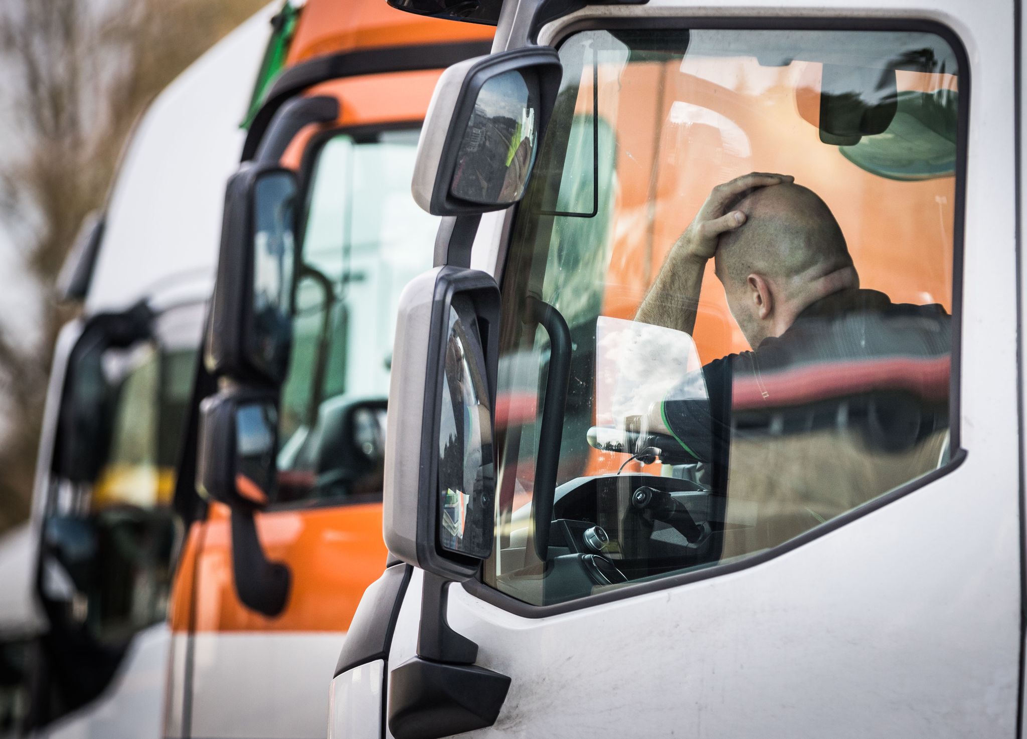 Unfall gebaut? Bei einem kaskoversicherten Lkw zahlt die Versicherung in der Regel den Schaden.