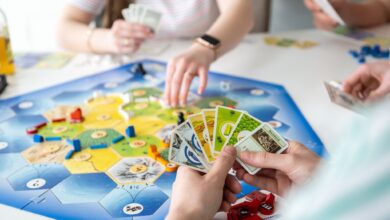 Strategie und Spaß: Nicht nur Fußballspieler können sich am Brett besser kennenlernen.