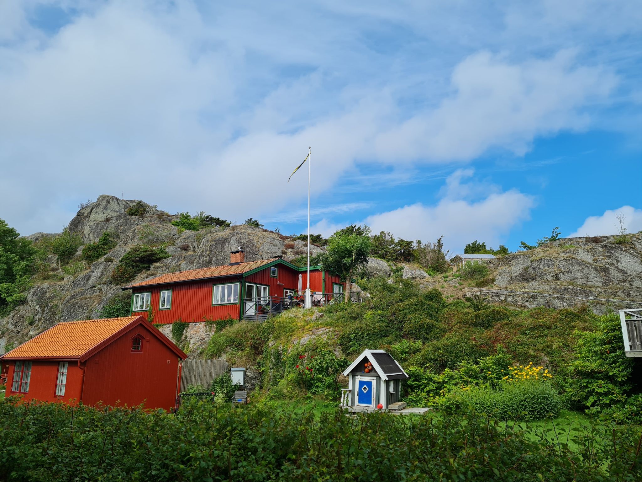 Trubel? Ist woanders zu finden. Auf Brännö mit seinen typisch rostroten Holzhäuschen geht es ruhig zu.