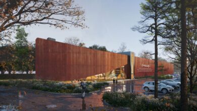 Die geschwungene Fassade des Canadian Canoe Museum besteht auch aus verwittertem Stahl und bietet einen beeindruckenden Anblick. (zu dpa: «Canadian Canoe Museum: Indigene Kultur und viele Kanus»)