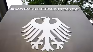 Beim Abschluss einer Versicherung lohnt der Blick ins Kleingedruckte.