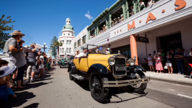 Oldtimerparade Beim «art Deco Festival Napier»