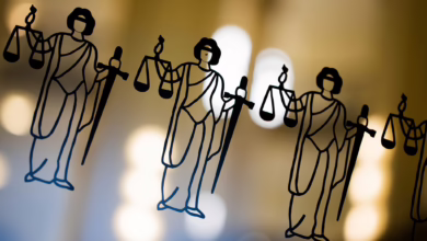 Die Justitia An Einer Scheibe Im Oberlandesgericht