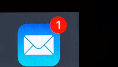 Eine E Mail App Ist Auf Dem Bildschirm Eines Iphones