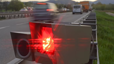 Geschwindigkeitsmessung Auf Der Autobahn