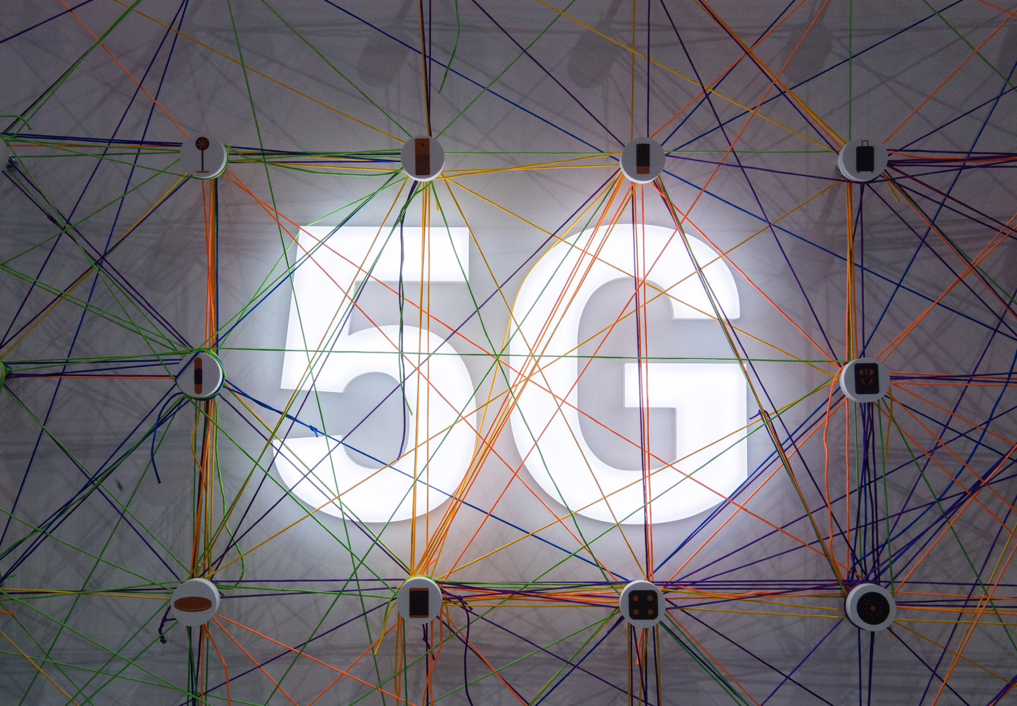 «5g» Steht In Großen Buchstaben Auf Dem Mobile World Congress