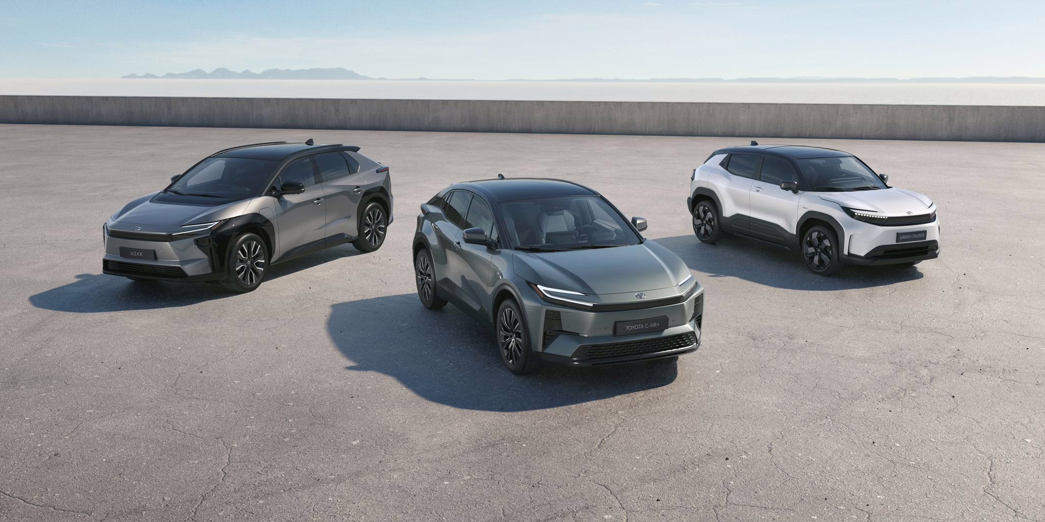 Toyota Bz4x (l R), C Hr+ Und Urban Cruiser