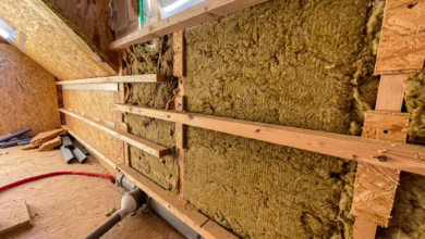 Dachgeschoss Wird Mit Glaswolle Gedämmt