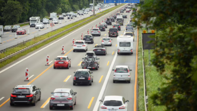 Autos Fahren Durch Eine Baustelle Auf Der Autobahn