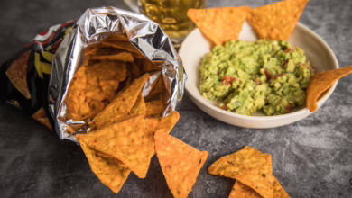 Geöffnete Chipstüte Mit Nachos