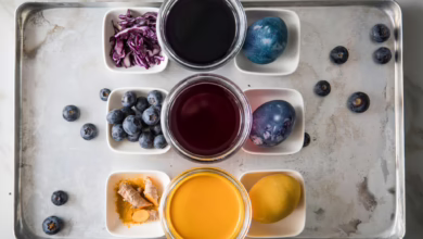 Mit Naturprodukten Gefärbte Ostereier