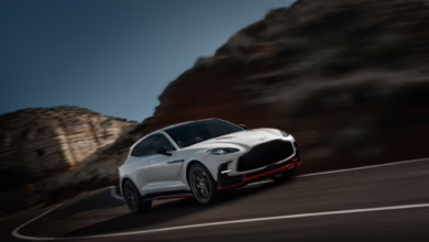 Aston Martin Dbx S