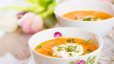 Schmand Auf Einer Karotten Ingwer Suppe