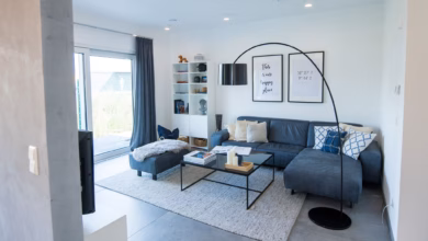 Möbliertes wohnzimmer