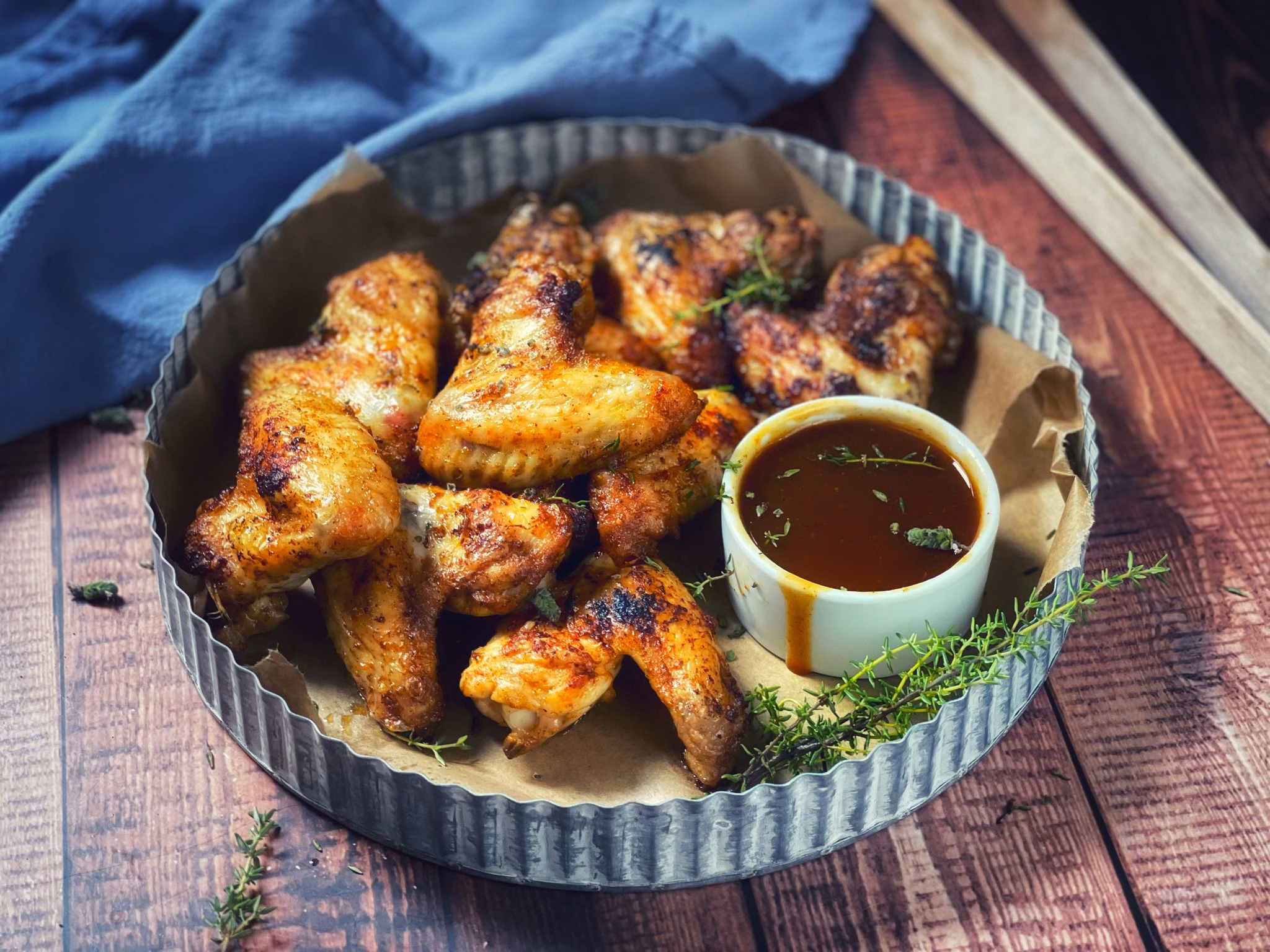 In Trockengewürzen Marinierte Chicken Wings