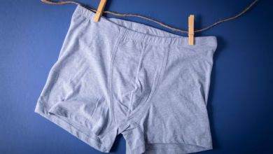 Boxershorts an einer wäscheleine
