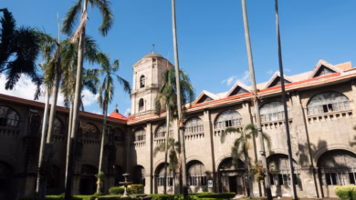 Kreuzgang der barockkirche san agustín in manila