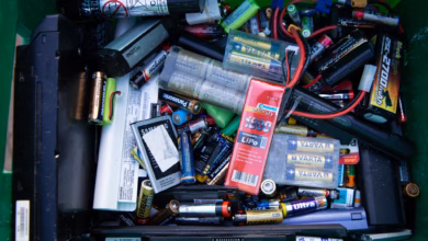 Batterien in mülltonnen