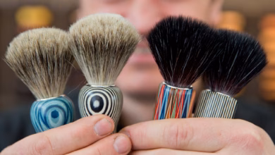 Rasierpinsel mit unterschiedlichen borsten