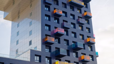 Bunte balkone an einem hochhaus
